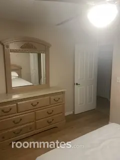 Room for rent in Leesburg, FL $800, house