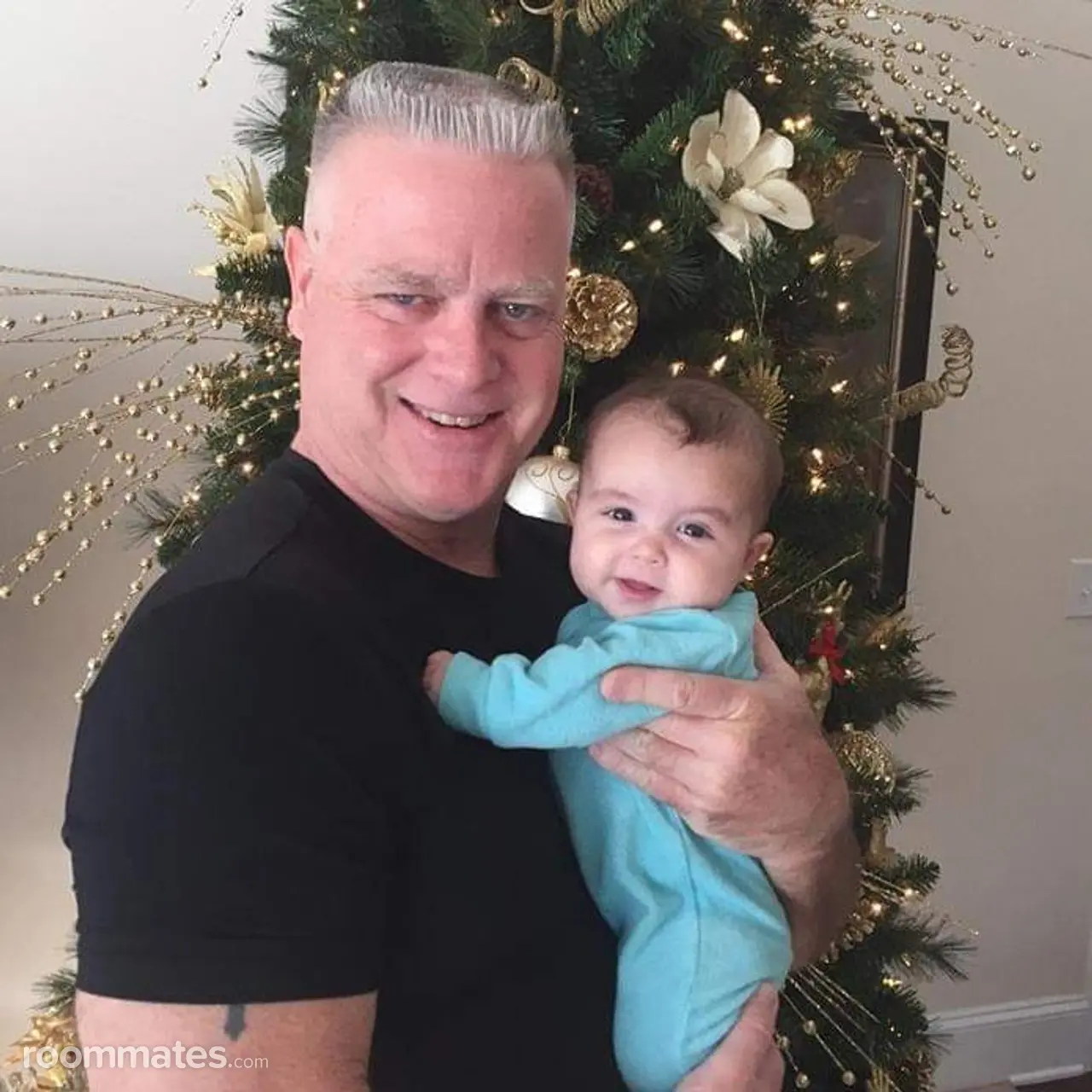 Profile photo 7 of 11