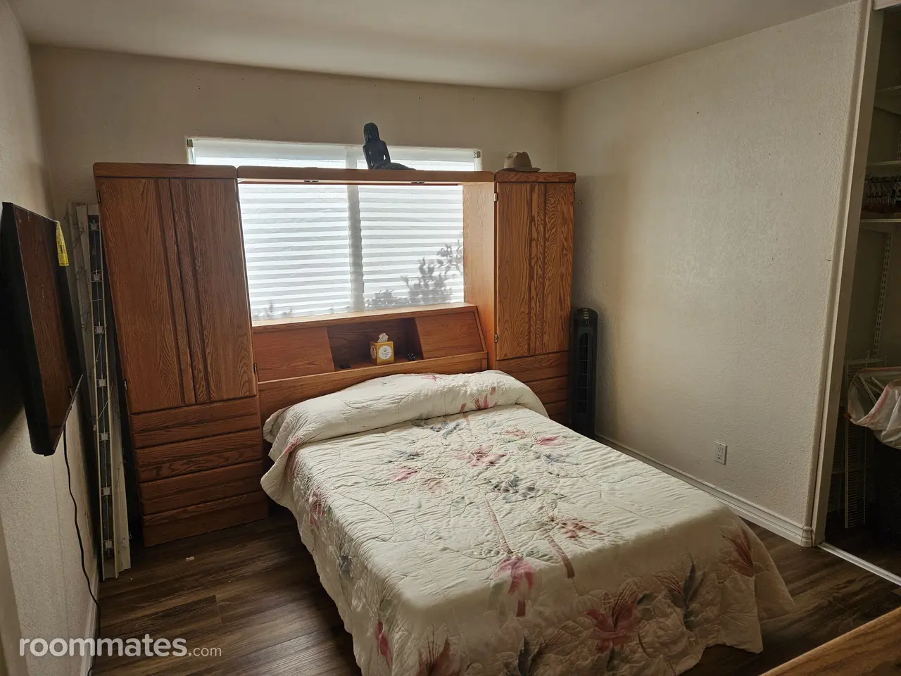 Profile photo 5 of 20