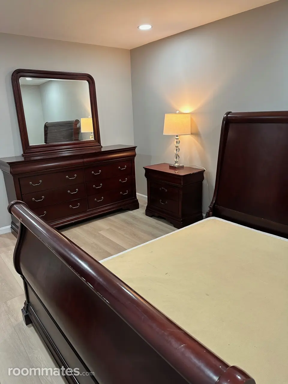 Profile photo 8 of 11