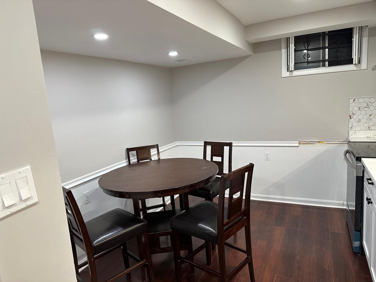 Profile photo 1 of 11