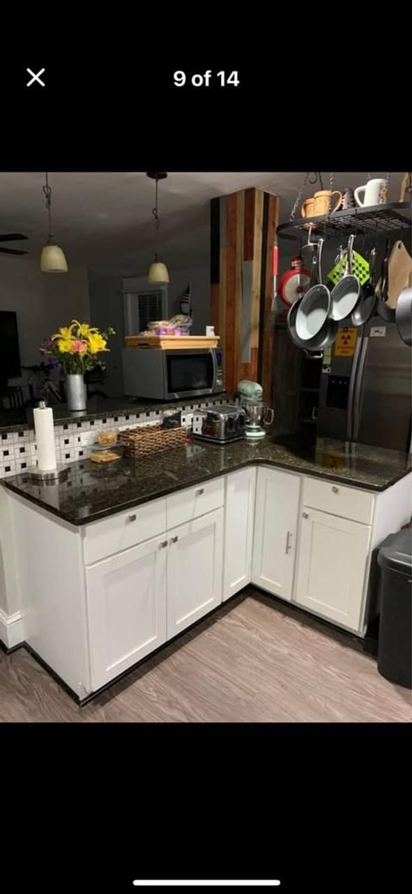 Profile photo 8 of 11