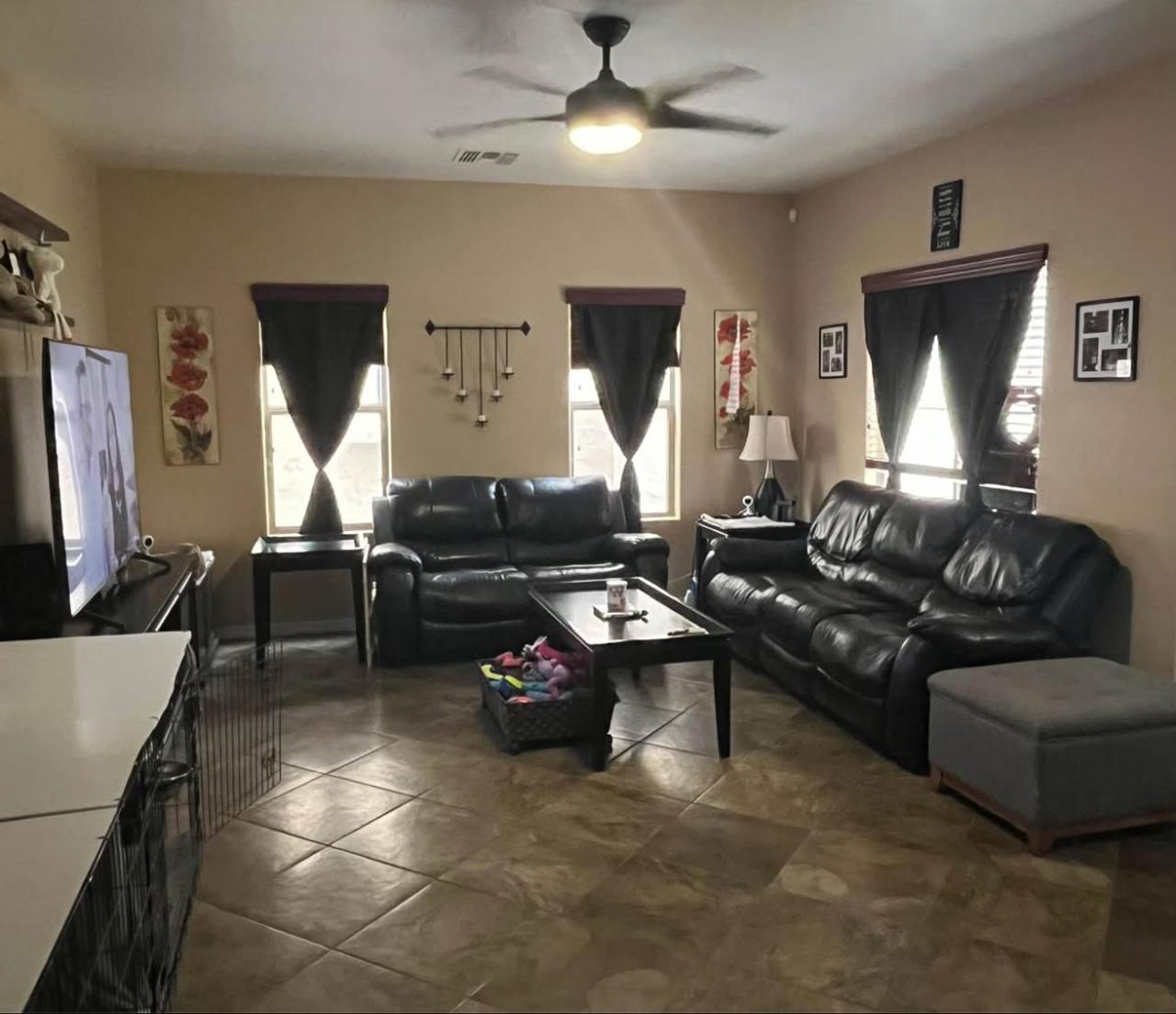 Profile photo 4 of 11