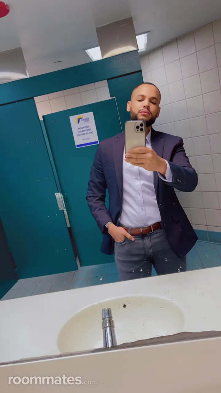 Profile photo 3 of 5