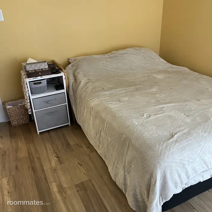 Room for rent in Buffalo NY $1000, house