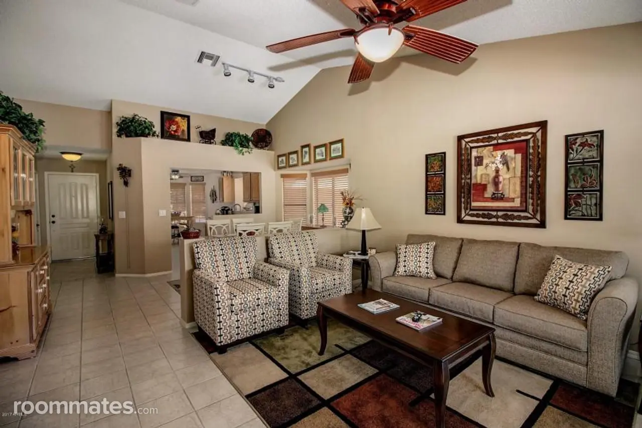 Profile photo 2 of 11