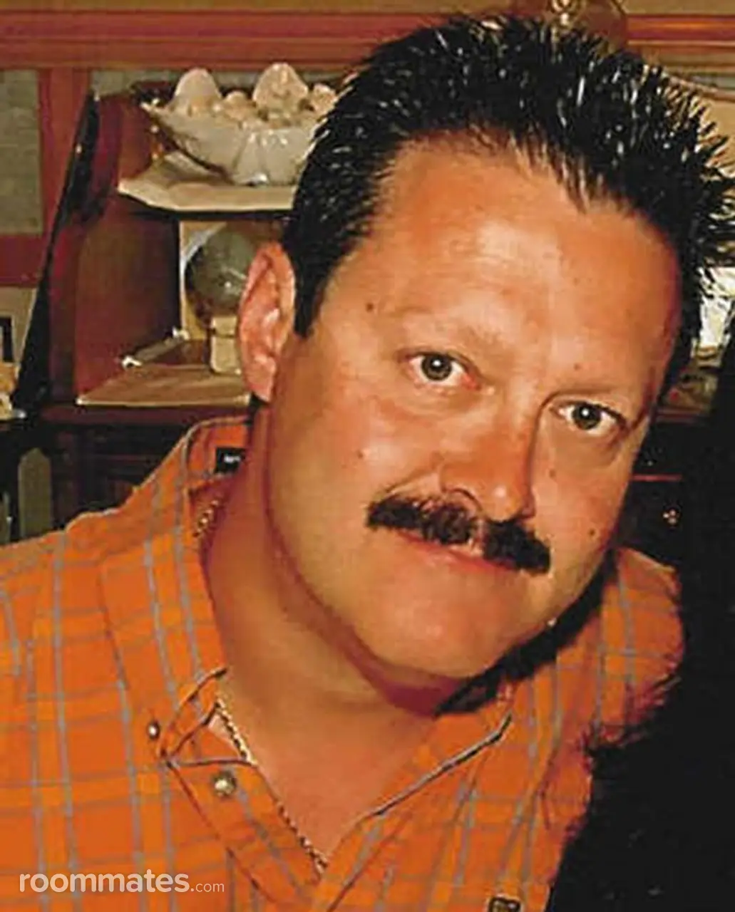 Profile photo 6 of 6