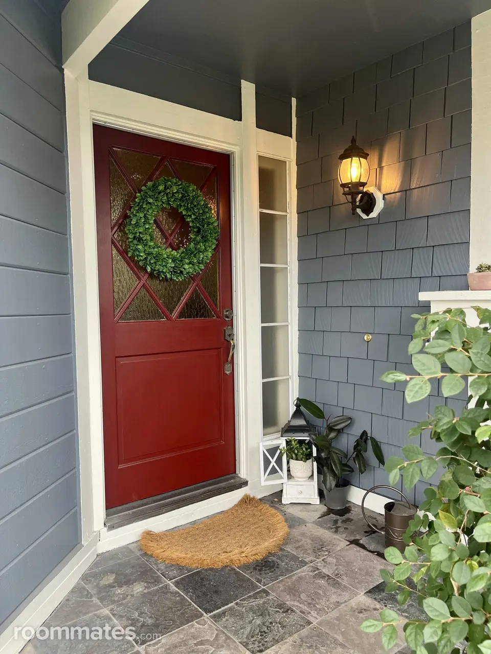 Profile photo 3 of 8