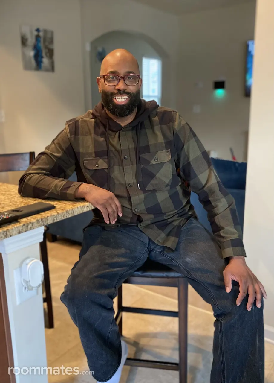 Profile photo 5 of 5