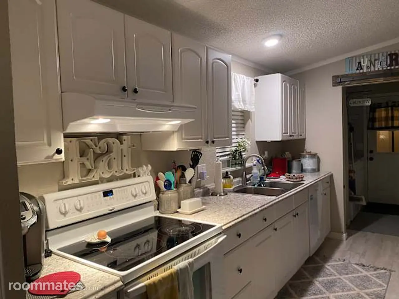 Profile photo 9 of 10