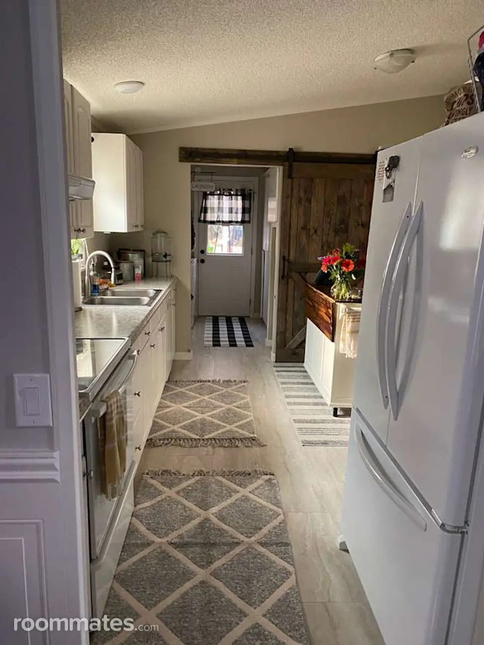 Profile photo 8 of 10