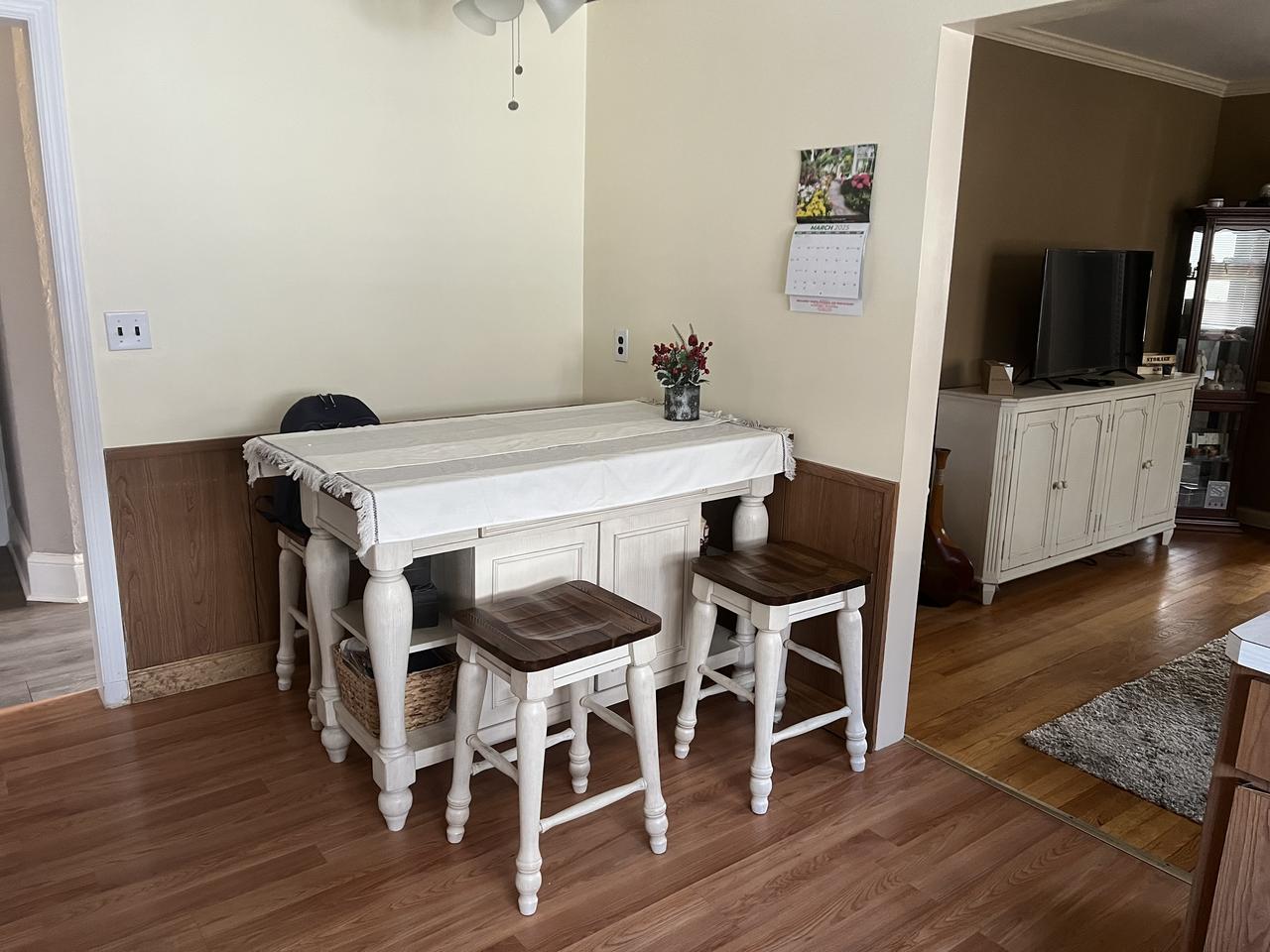 Profile photo 2 of 10