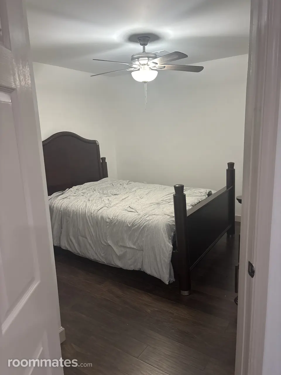 Profile photo 2 of 4