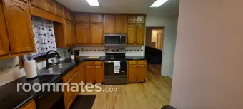 Room for rent in Conyers, GA $800, house
