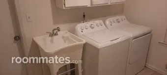 Room for rent in Conyers, GA $800, house