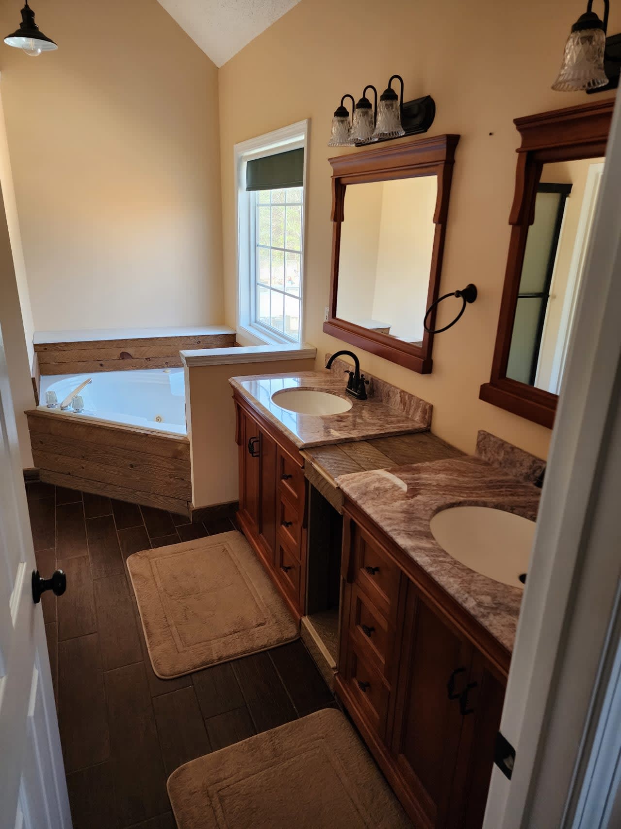 Profile photo 15 of 19