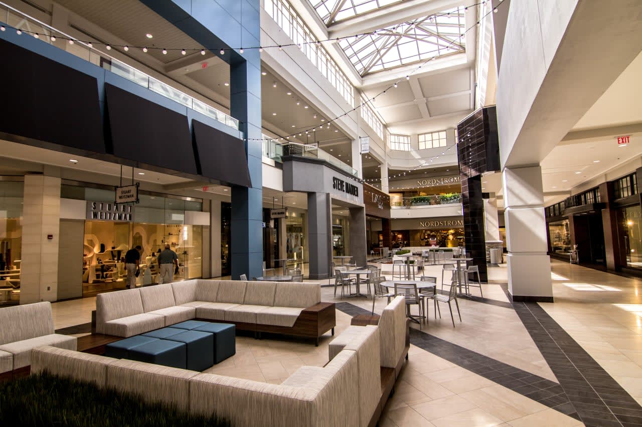 Profile photo 13 of 19