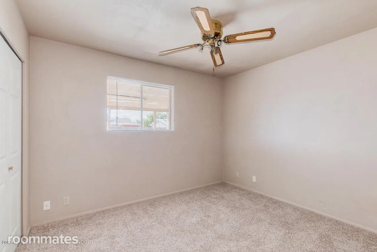 Profile photo 1 of 2