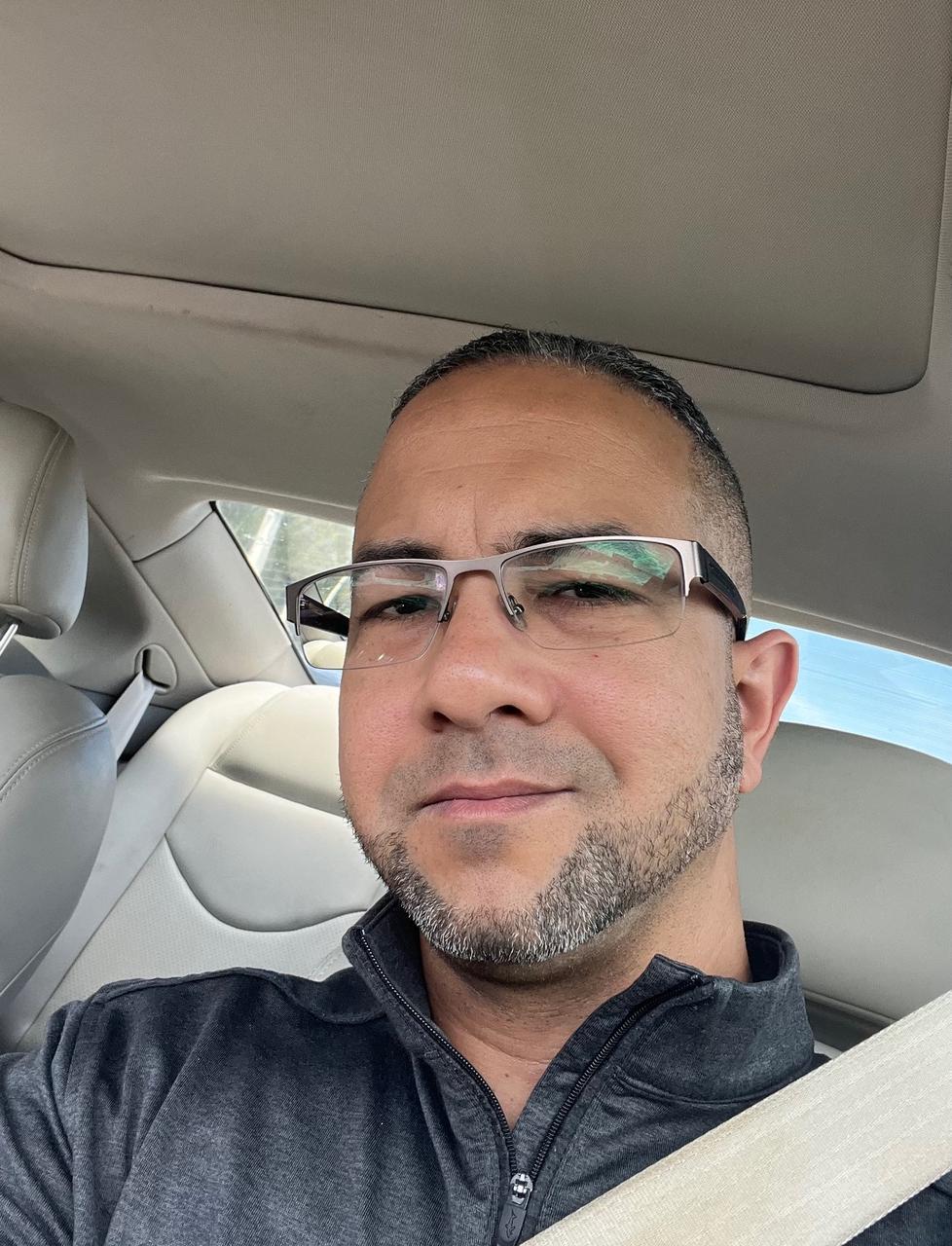 Profile photo 7 of 7