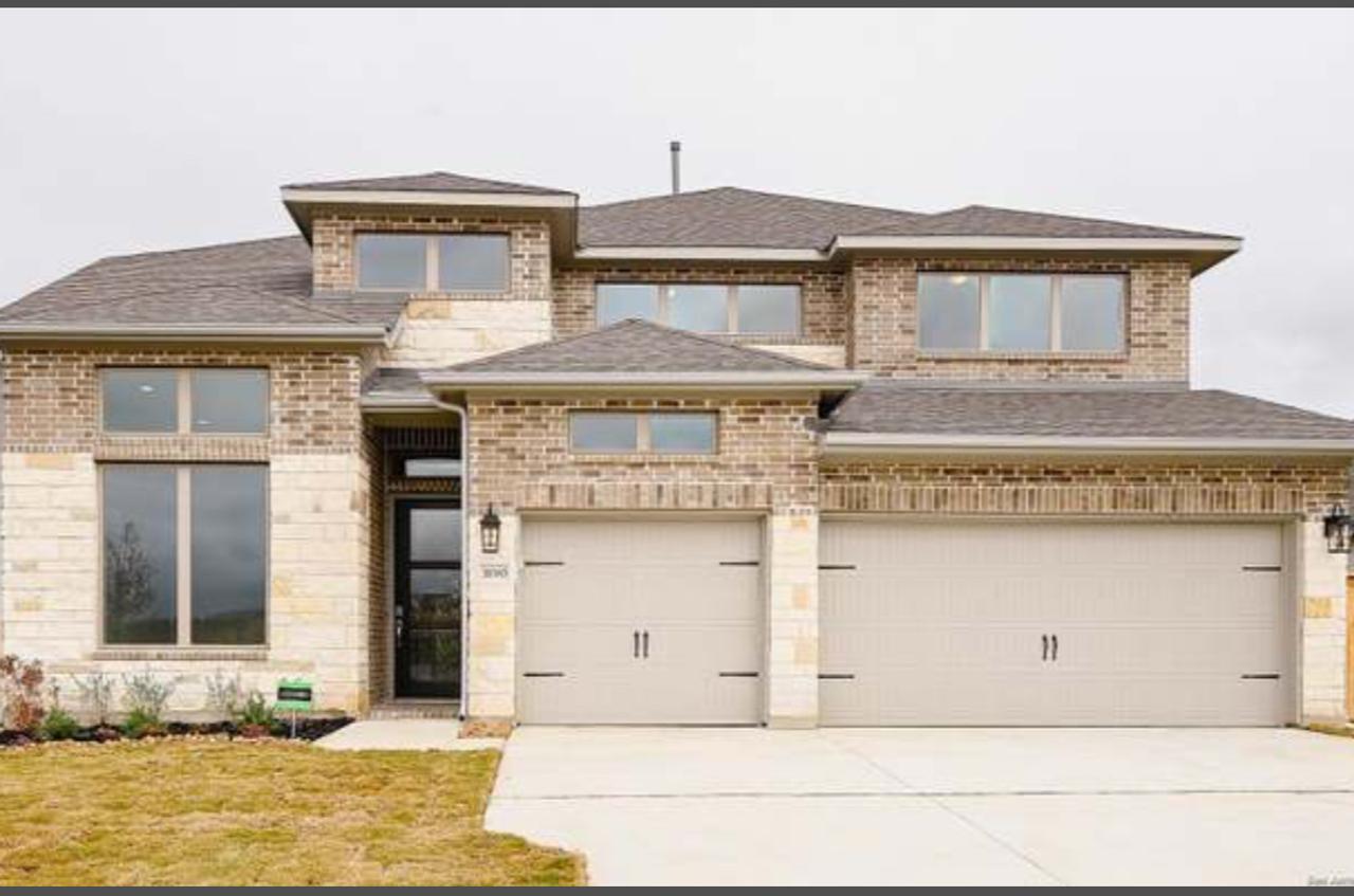 Profile photo 11 of 11