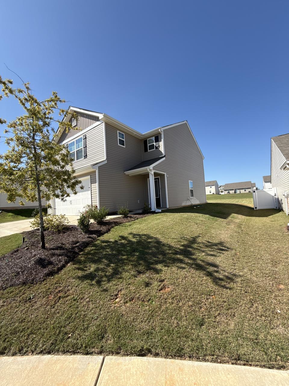 Profile photo 8 of 10