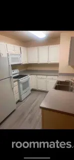 Room for rent in Greensboro, NC $875, condo