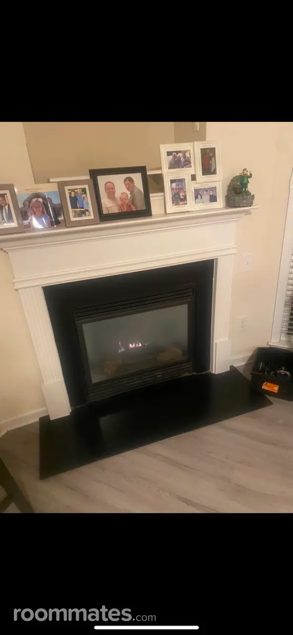 Profile photo 4 of 7