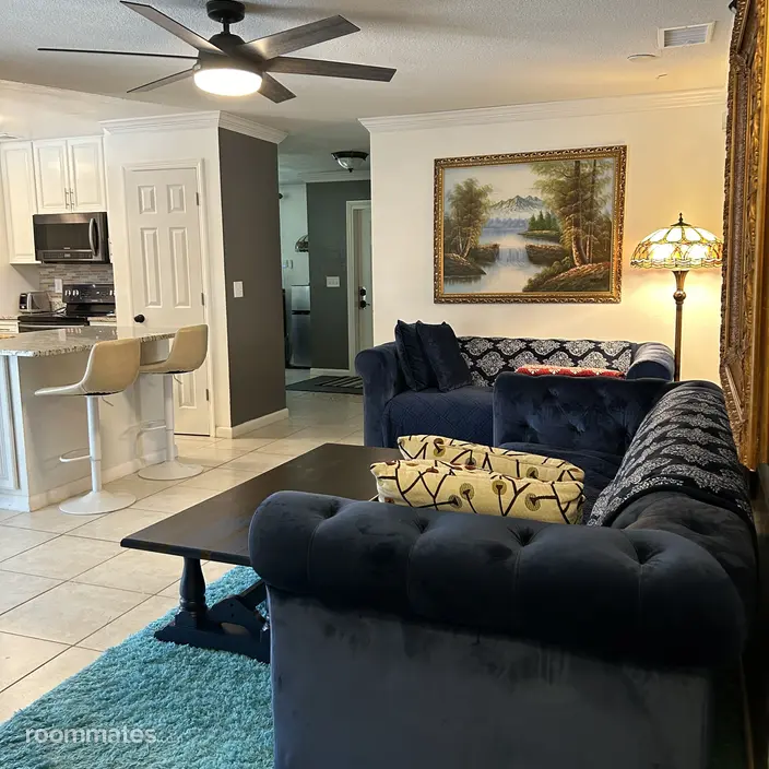 Room for rent in Orlando, FL $1200, house