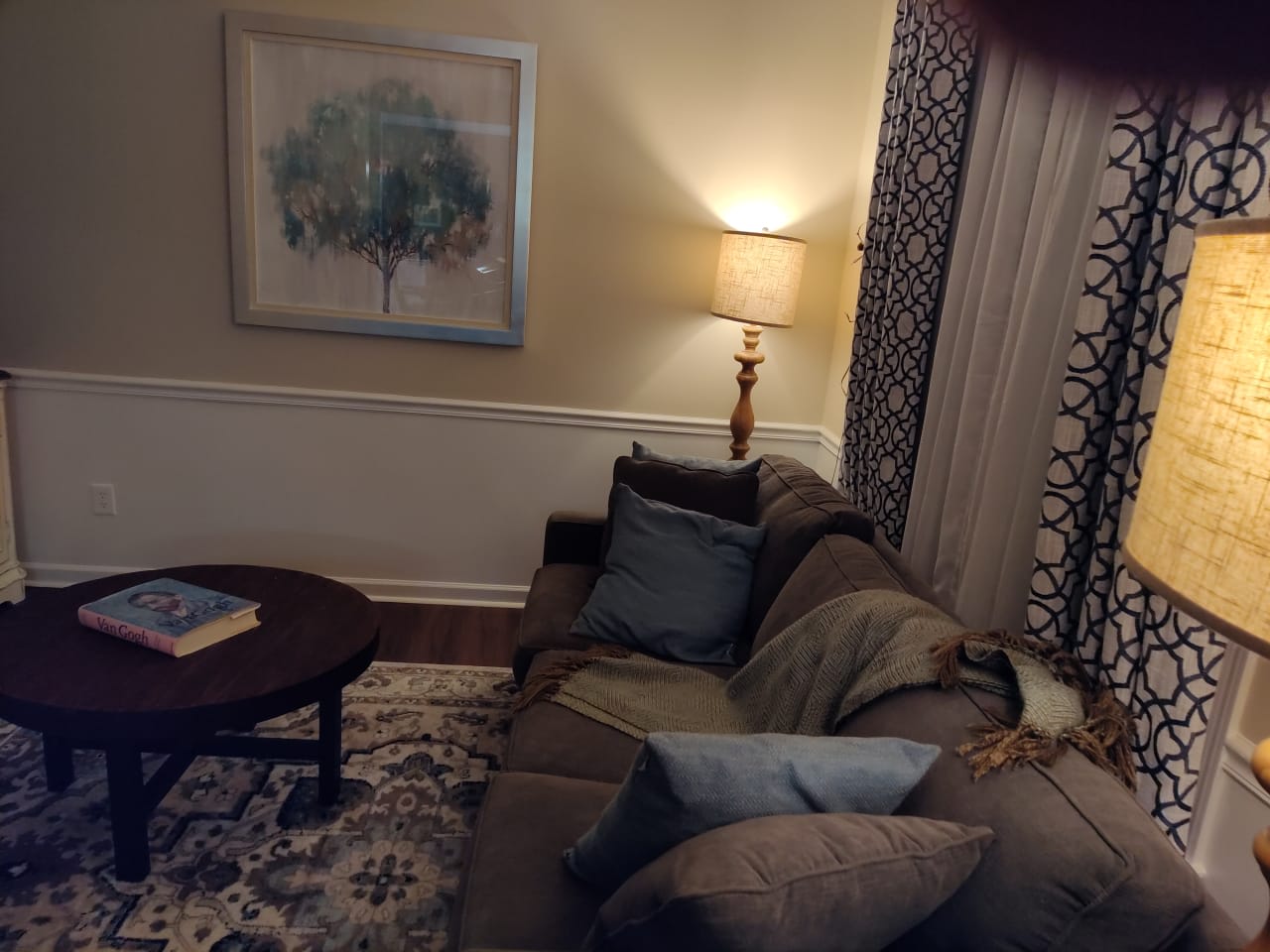 Profile photo 7 of 11