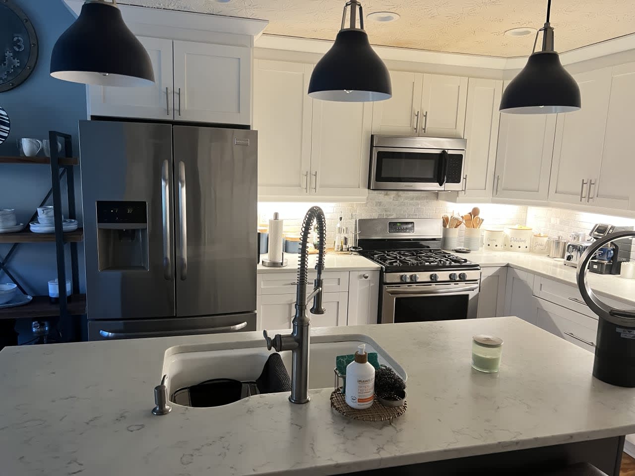 Profile photo 6 of 8