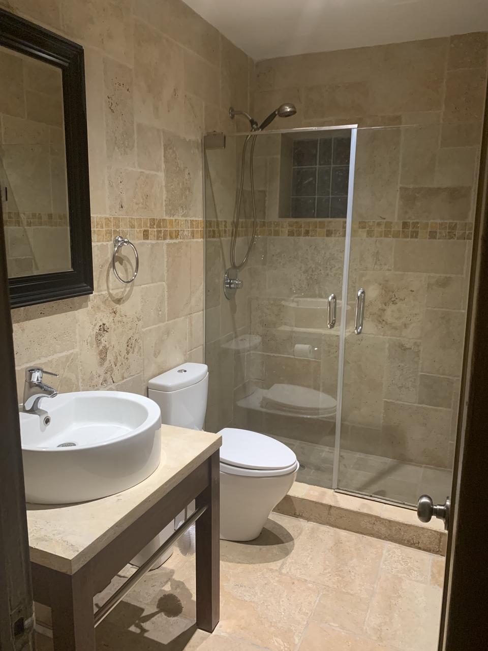 Profile photo 5 of 6