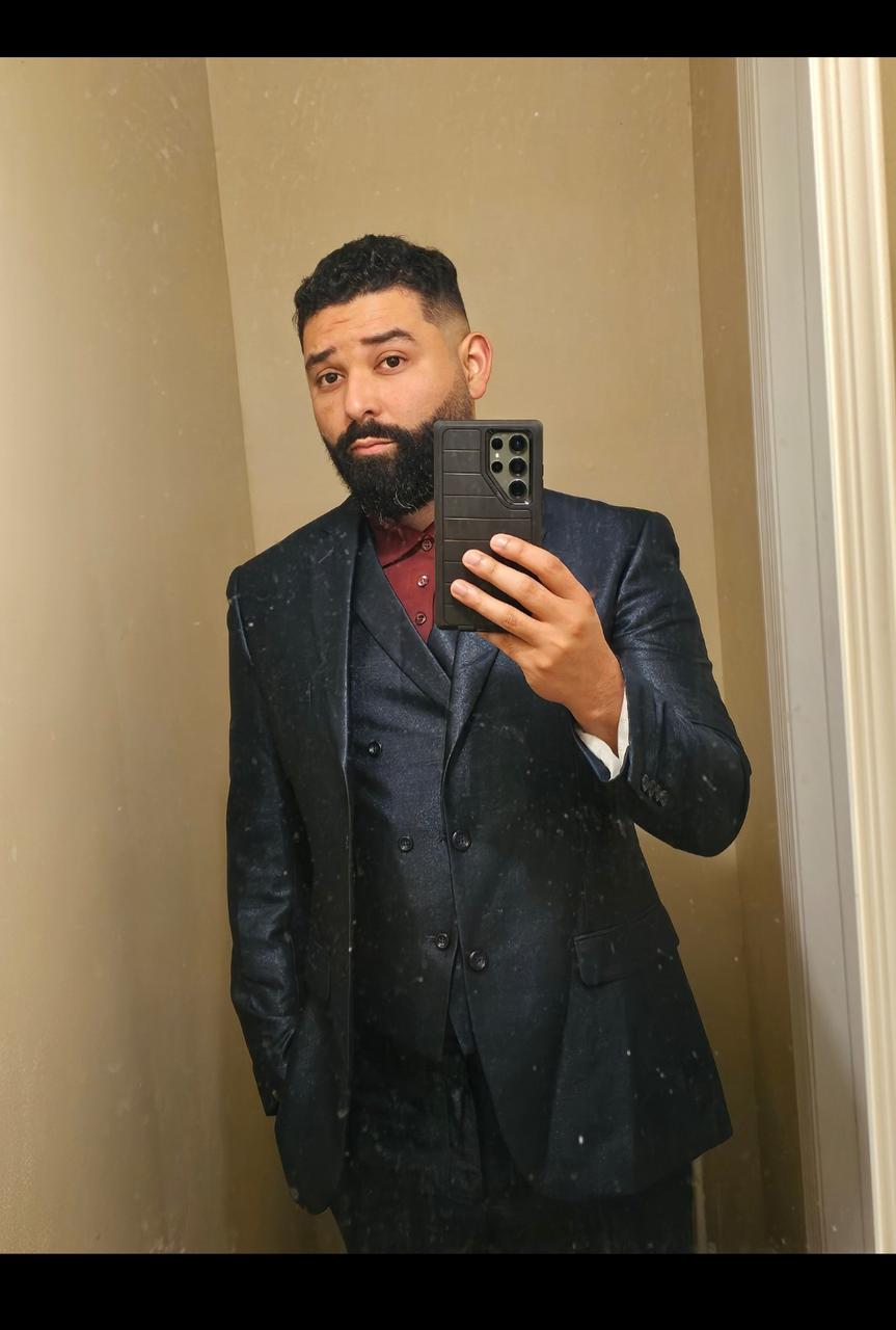 Profile photo 6 of 7