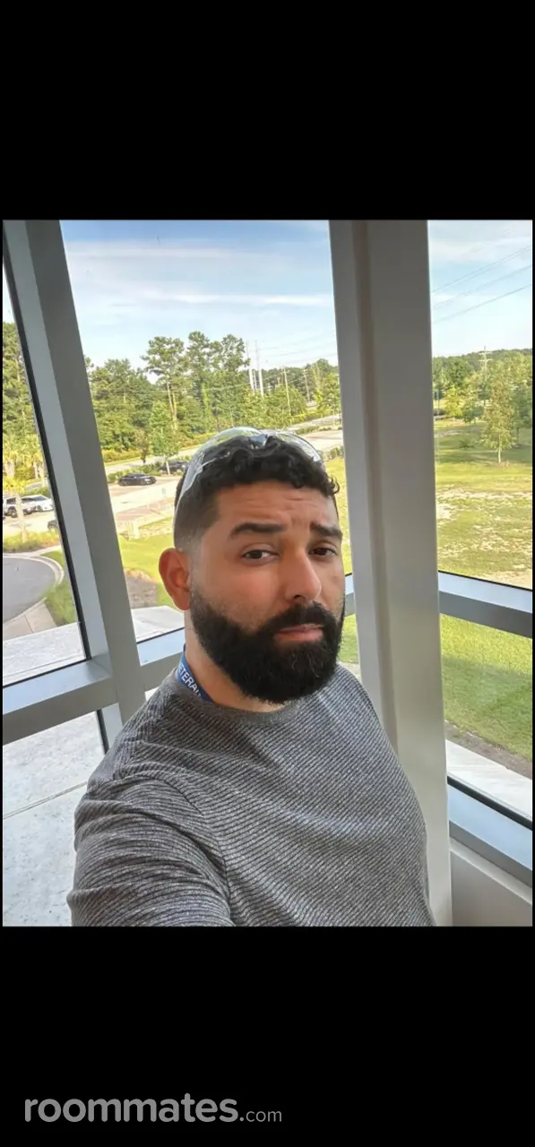 Profile photo 7 of 7