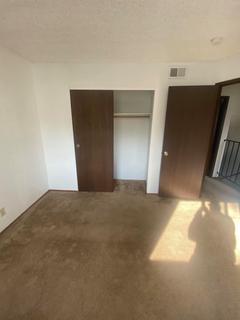 Room for rent in Sacramento, CA $732, townhouse