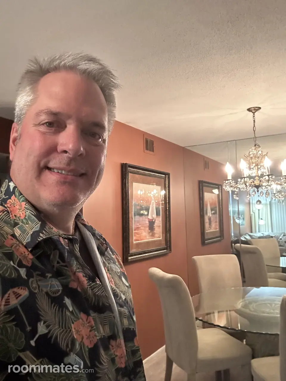 Profile photo 10 of 10