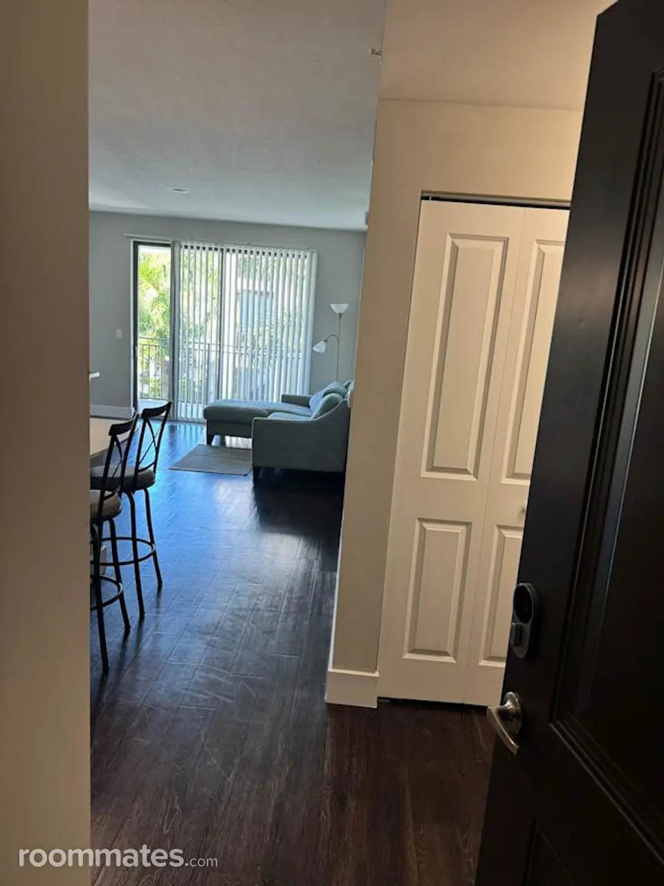 Profile photo 4 of 8