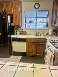 Room for rent in Lodi, CA $800, townhouse