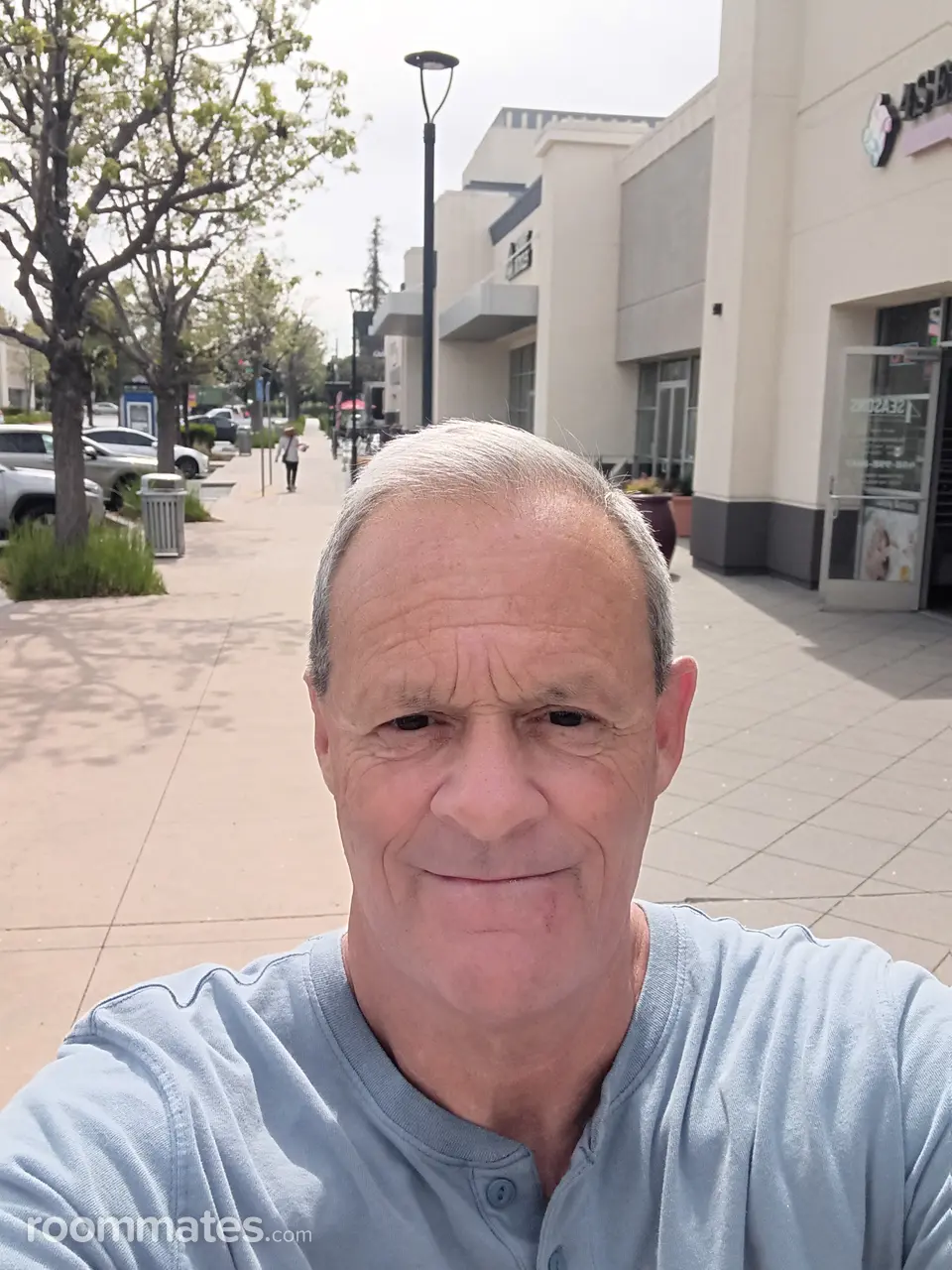 Profile photo 1 of 1