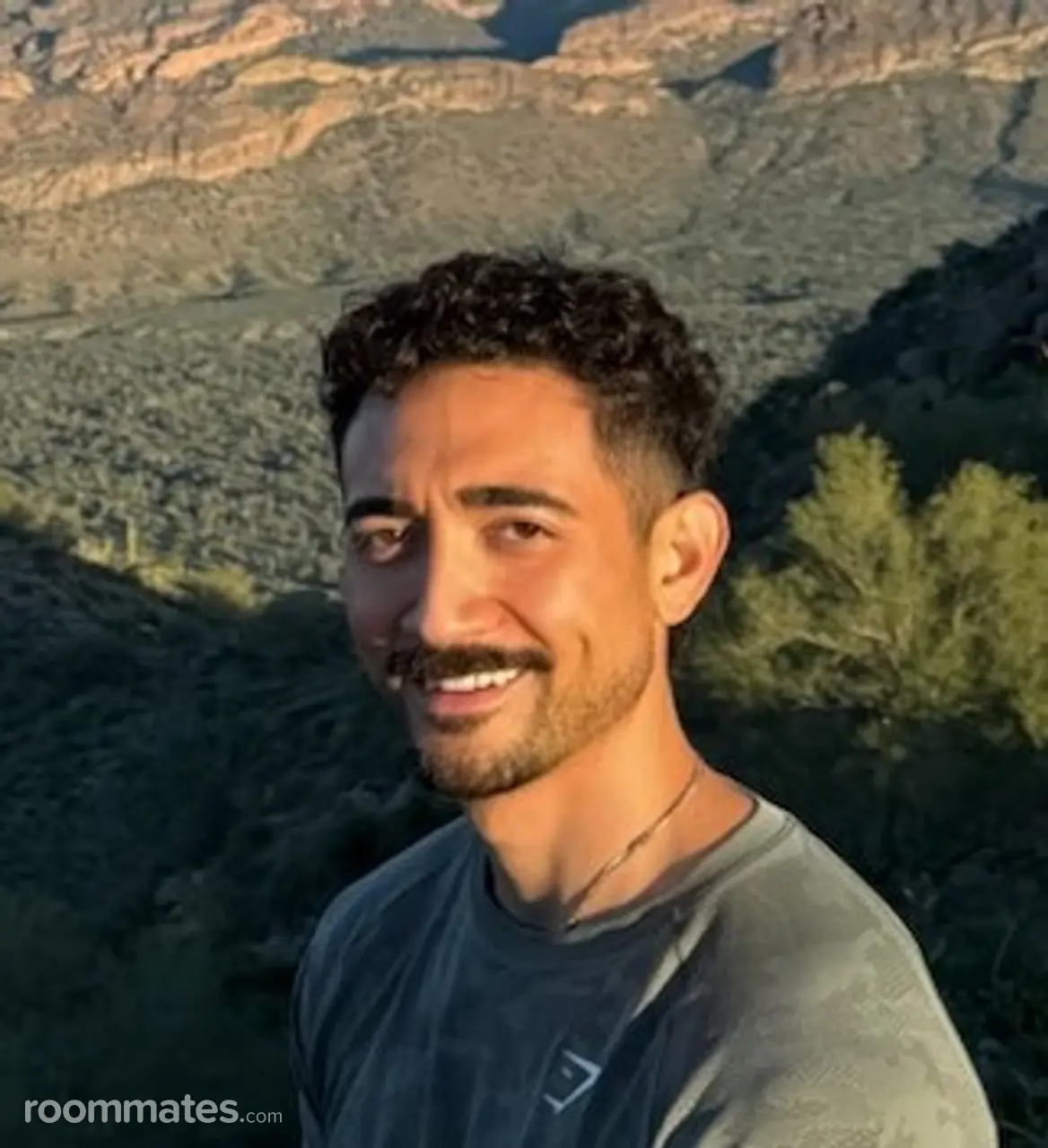 Profile photo 7 of 7