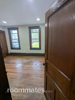 Room for rent in Camden NJ $533, townhouse