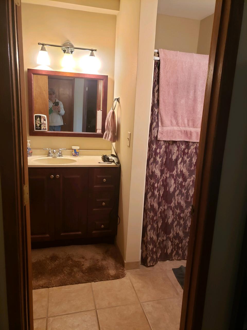 Profile photo 6 of 11