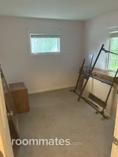 Room for rent in Inver Grove Heights, MN $900, house