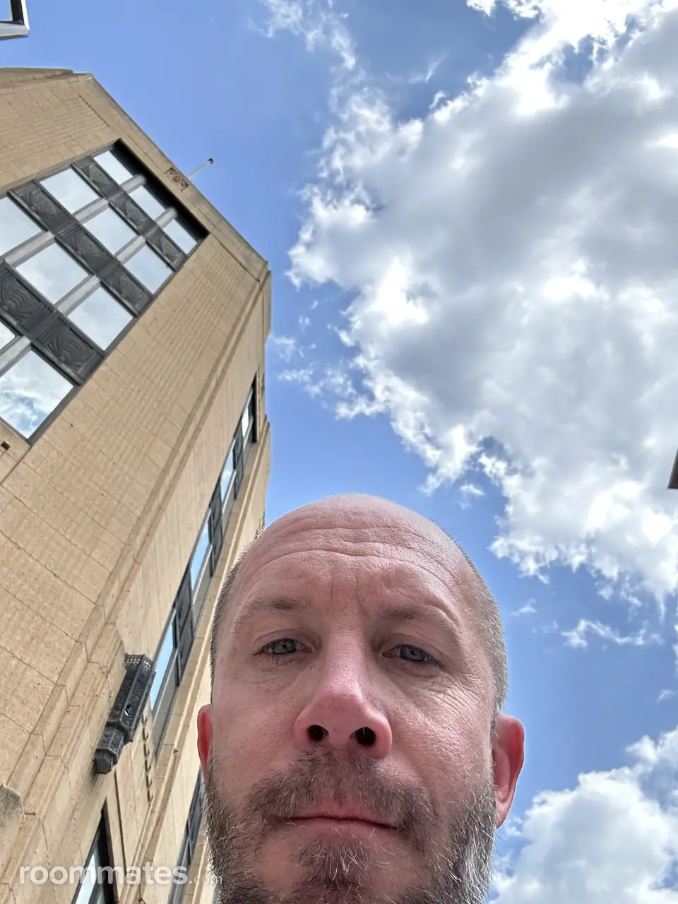 Profile photo 11 of 16
