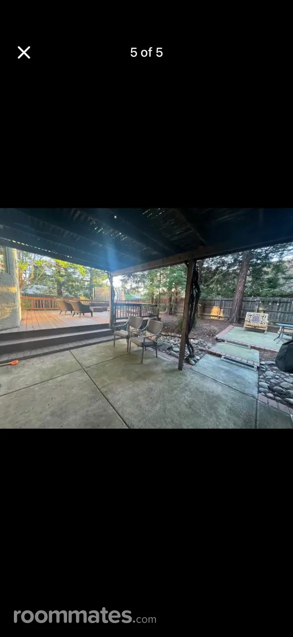 Profile photo 1 of 6