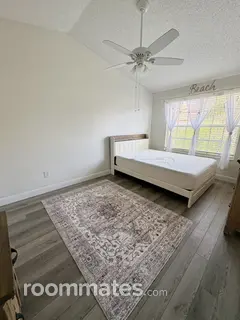 Room for rent in Brandon, FL $1175, townhouse