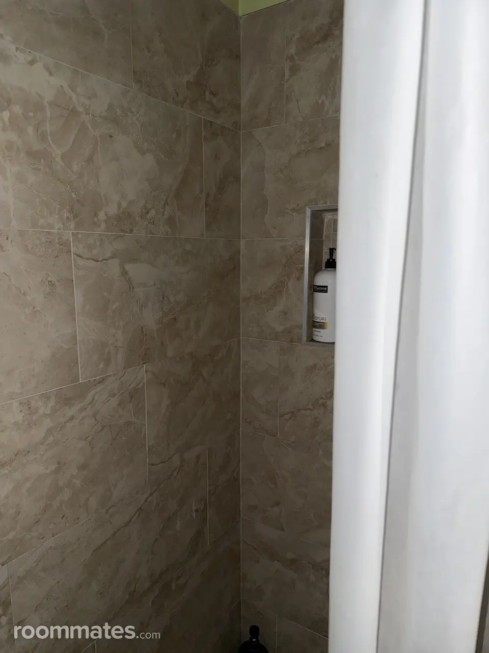 Profile photo 4 of 8