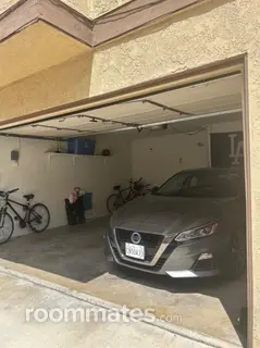 Room for rent in Huntington Beach CA $900, apartment