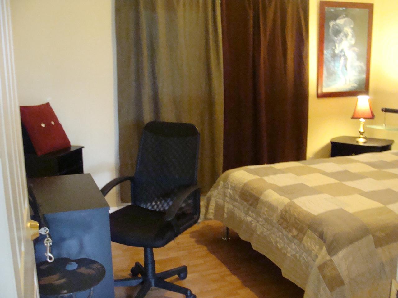 Profile photo 4 of 7