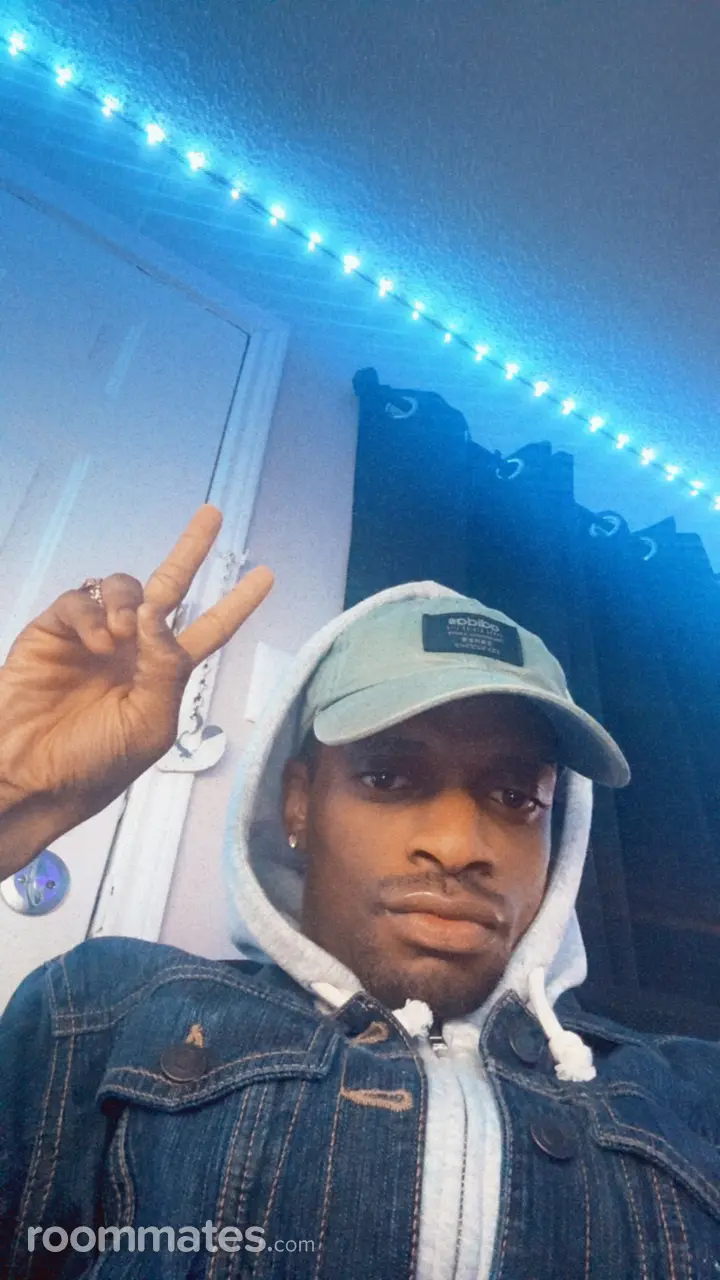 Profile photo 1 of 5