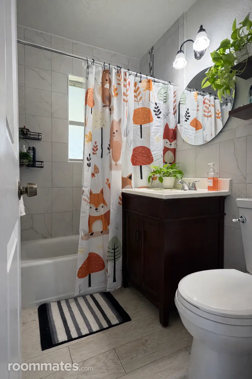 Profile photo 4 of 7